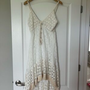 Elegant Cream Lace Dress